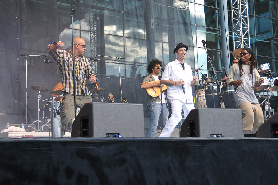 Fete de la Musique Evry 2009 - Sergent Garcia 322.jpg
